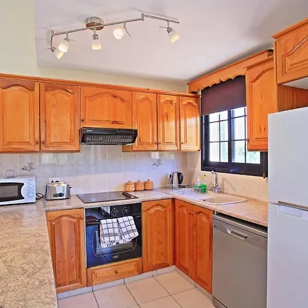 빌라 Maria Latchi 폴리스