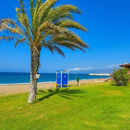 Villa Maria Latchi *